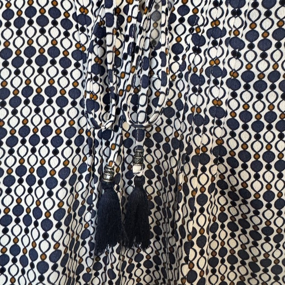 Pennington's Long Sleeve Blouse - Picture 6 of 9